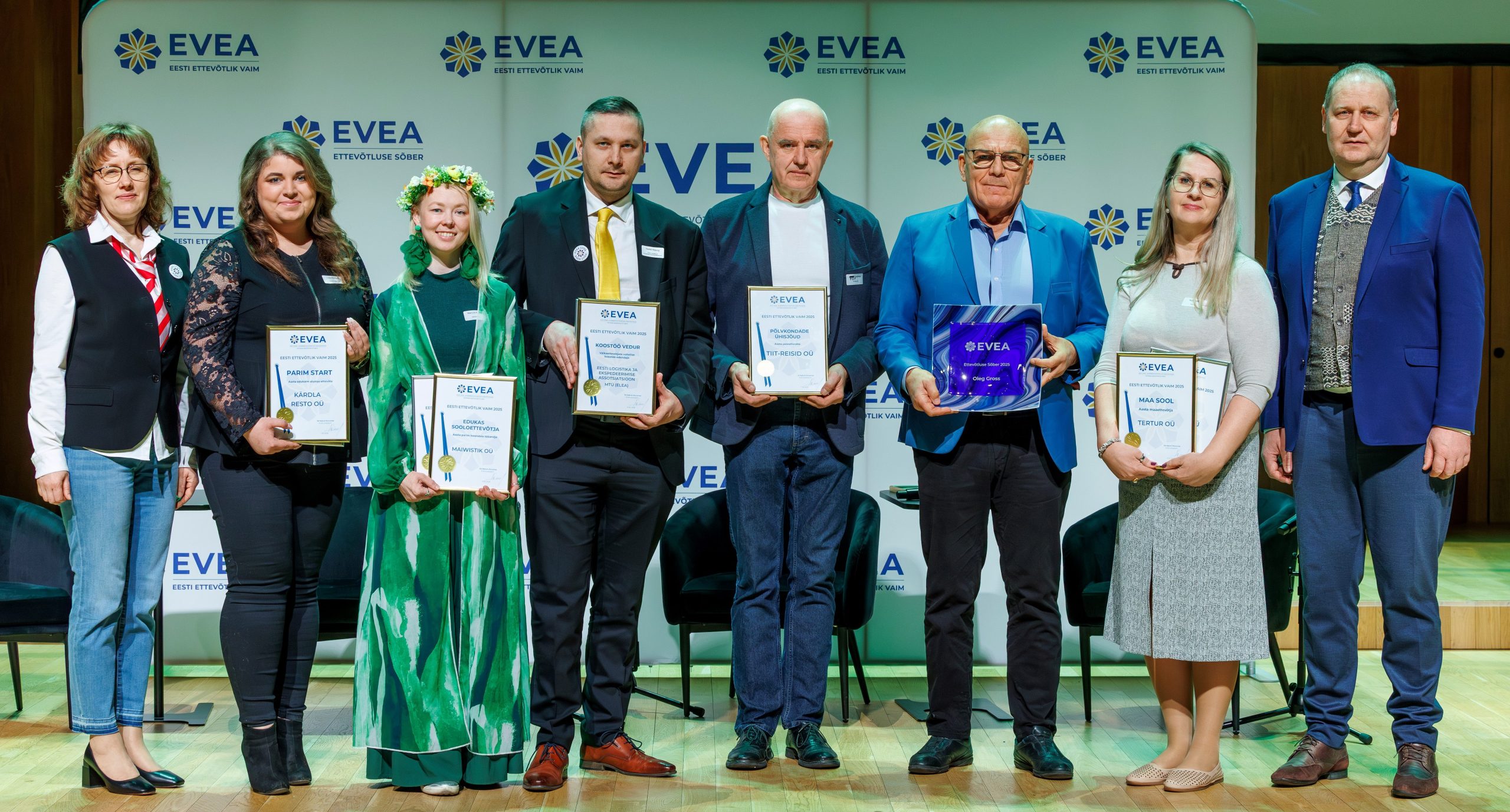 Väikeettevõtete ettevõtluskonkursi “Eesti Ettevõtlik Vaim 2025” võitjad on: Parim pereettevõte (ettevõttes löövad kaasa pere mitme põlvkonna esindajad): Parim m